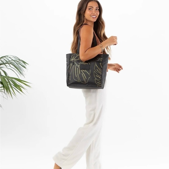 ALOHA Black Tote Bag with Yellow Leaf Design - Picture 3 of 10